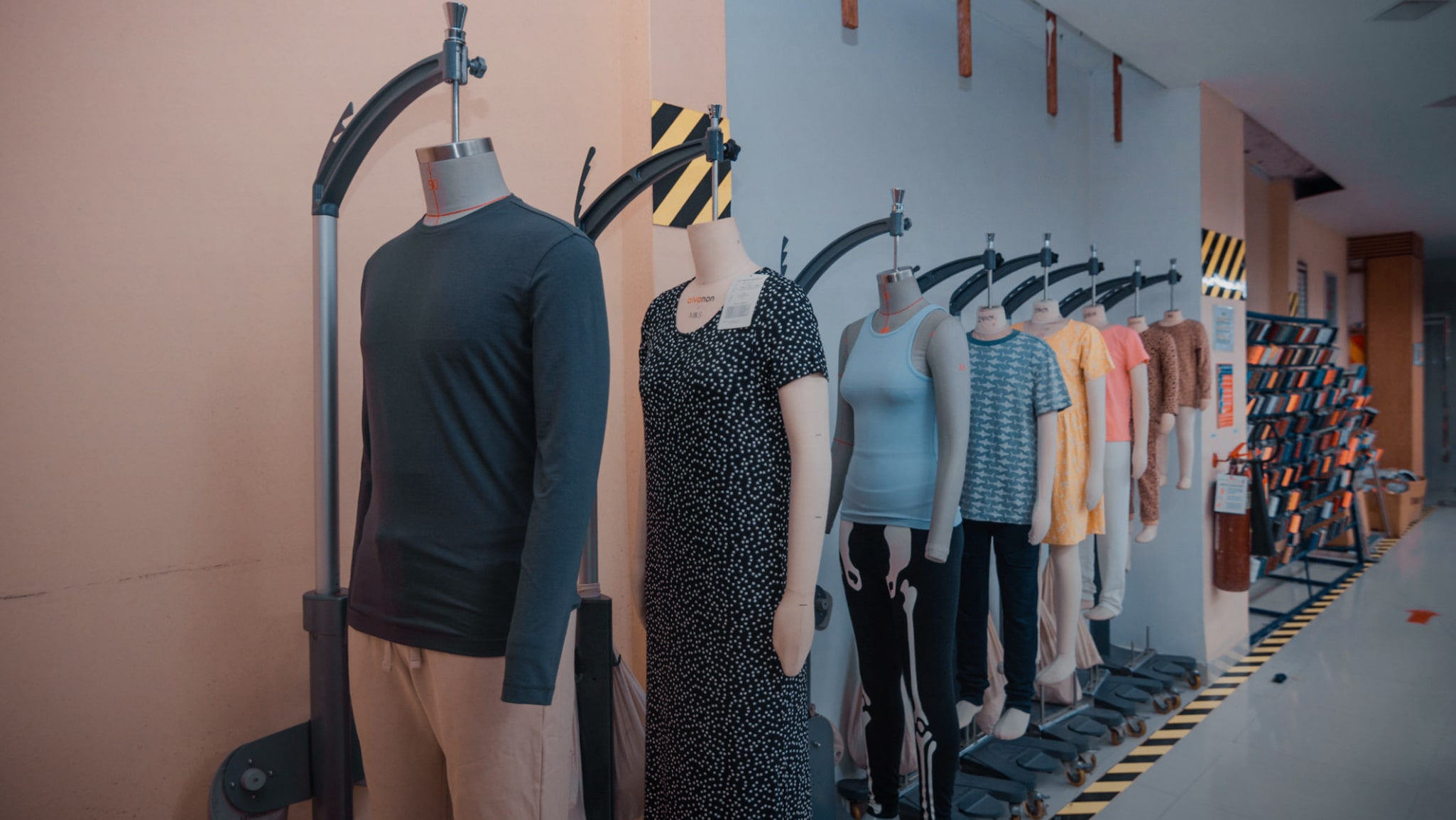 https://project.bestinbd.com/2408MEH/admin/uploads/unit/meghna-dresses-ltd/1733314137mbqfz.jpg